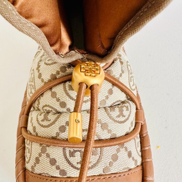 NEW TORY BURCH T SIGNATURE QUILTED CANVAS AND LEATHER SLEEPING BAG BOOTS - Picture 7 of 10